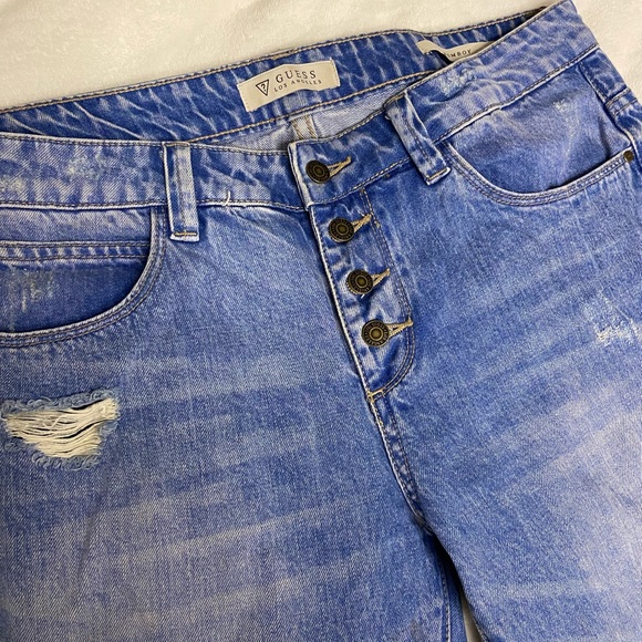 Guess ‘tomboy’ jeans with rips - Picture 3 of 4
